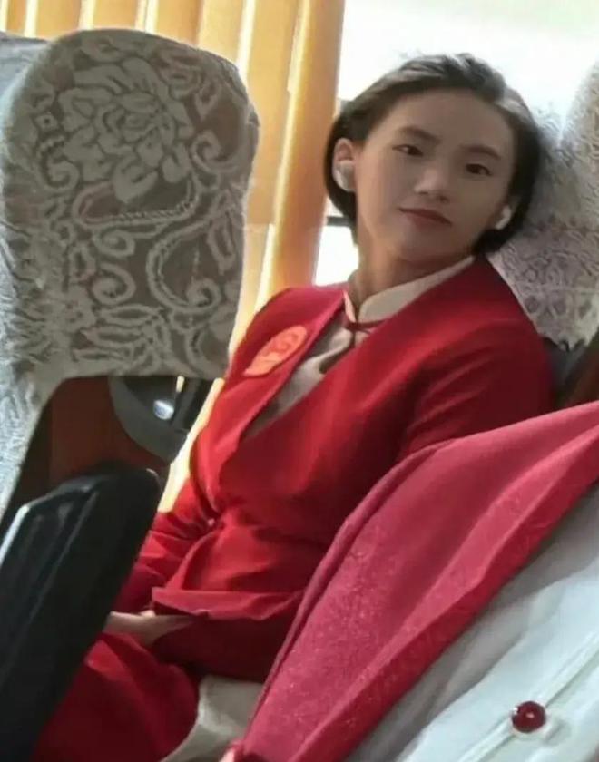 hth·华体会体育表彰大会11名运动员美照流出！孙颖莎、全红婵穿裙子陈梦太温柔(图6)